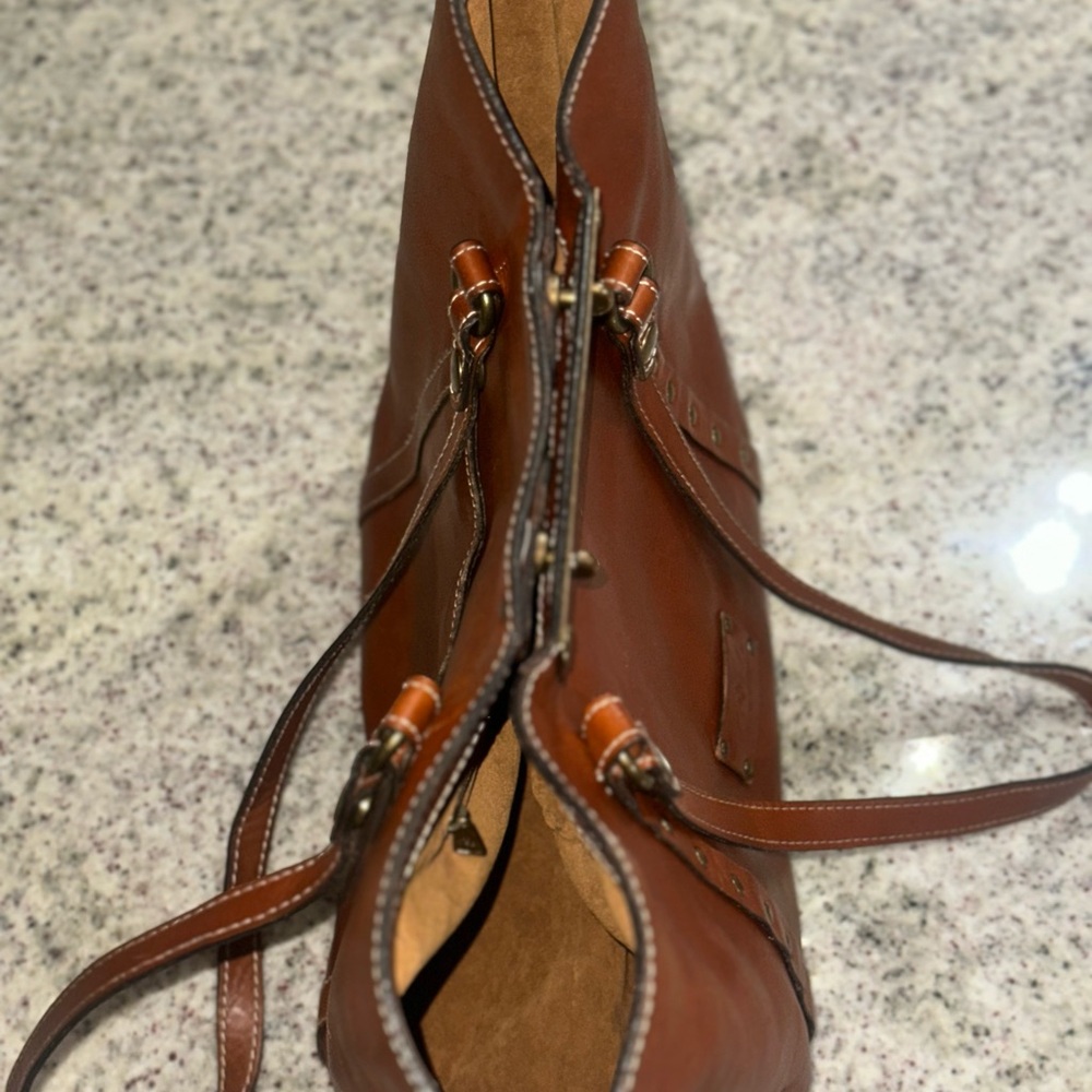 Patricia Nash Leather tote - Picture 10 of 11